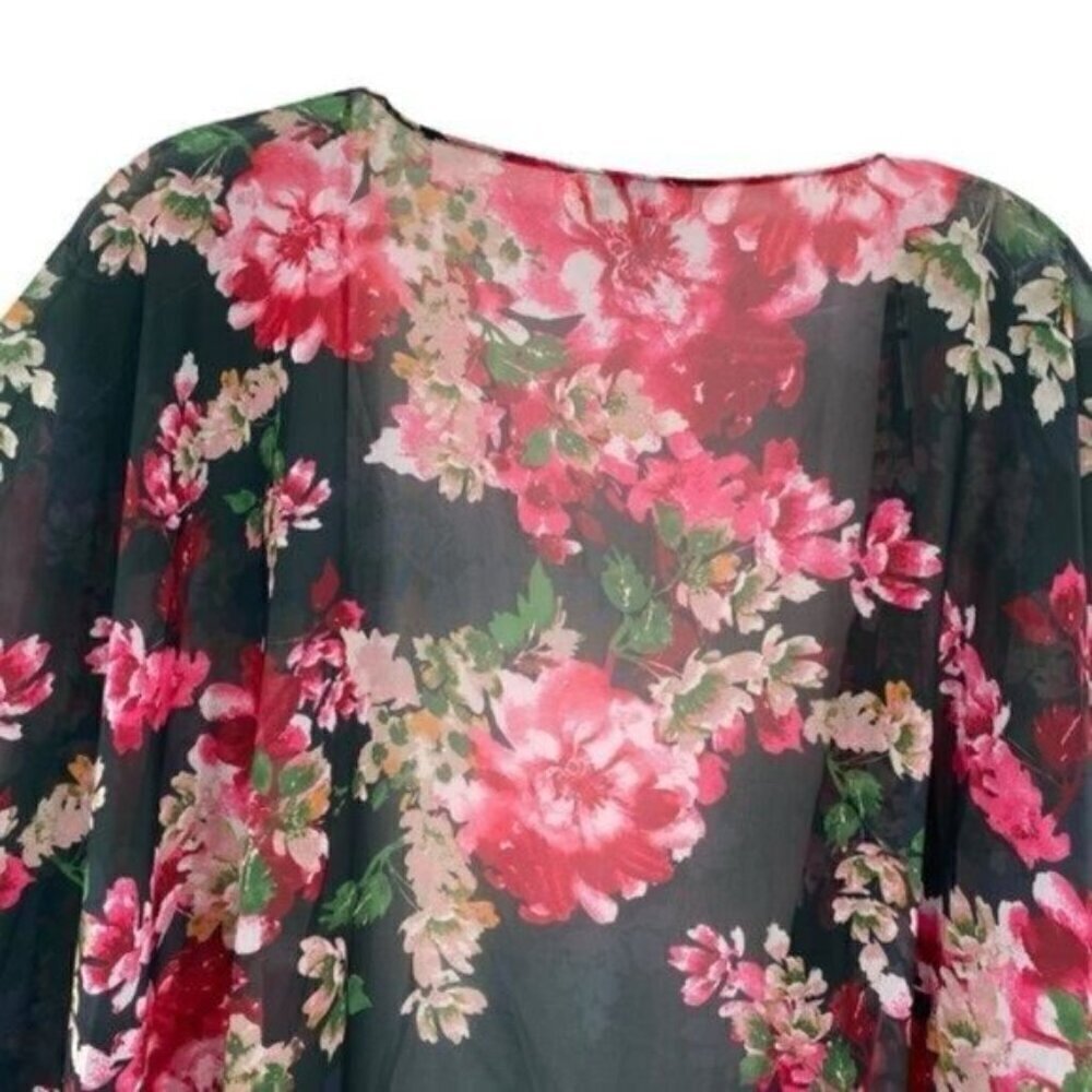 Umgee Floral Boho Tassel Kimono Top - Picture 15 of 16